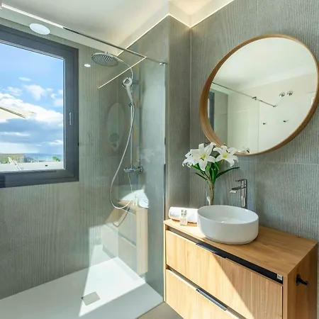 Orion Luxury Ocean View Βίλα *