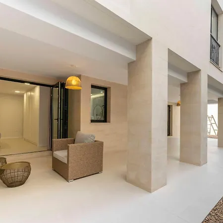 빌라 Orion Luxury Ocean View *