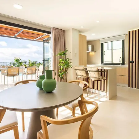 Orion Luxury Ocean View *